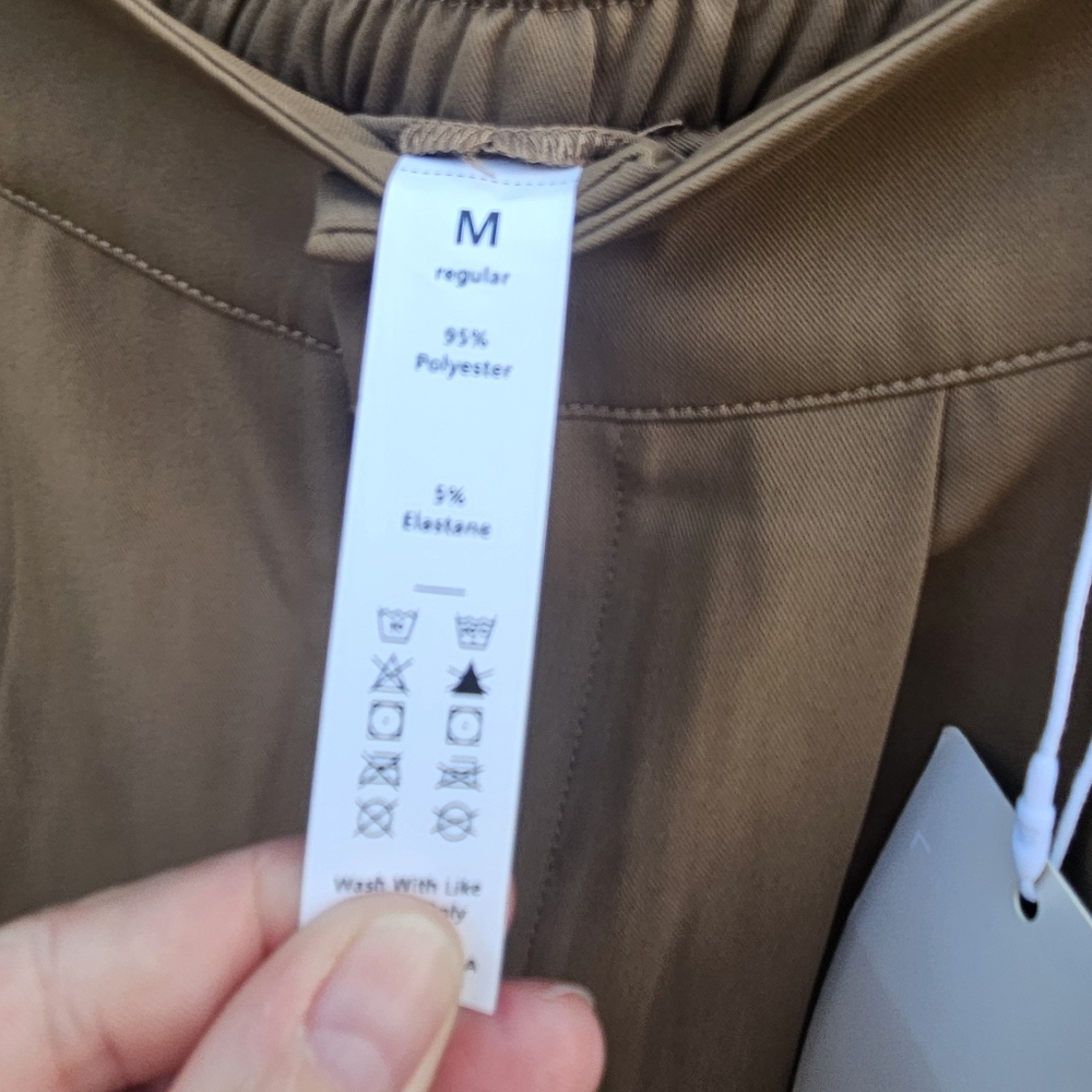 Halara Workwear Pants In Mushroom Color NWT - Picture 3 of 5